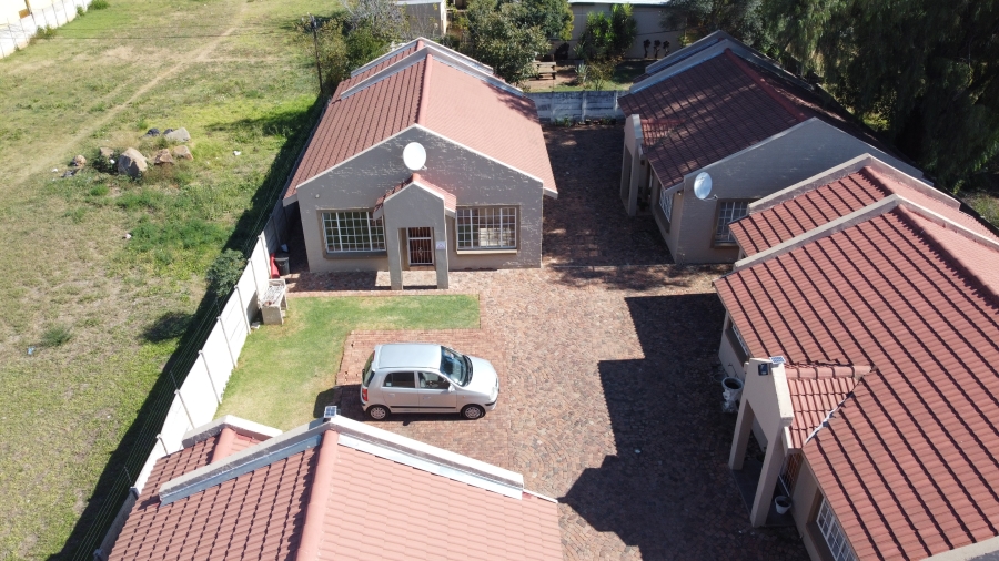 2 Bedroom Property for Sale in Potchefstroom North West